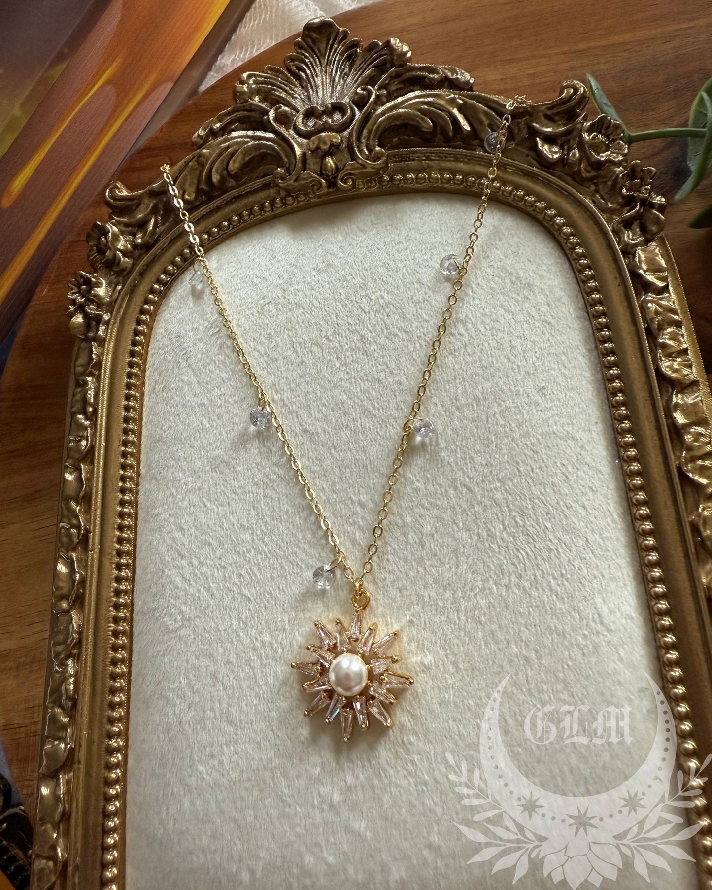 Queen Malina Plated Prisoner Necklace