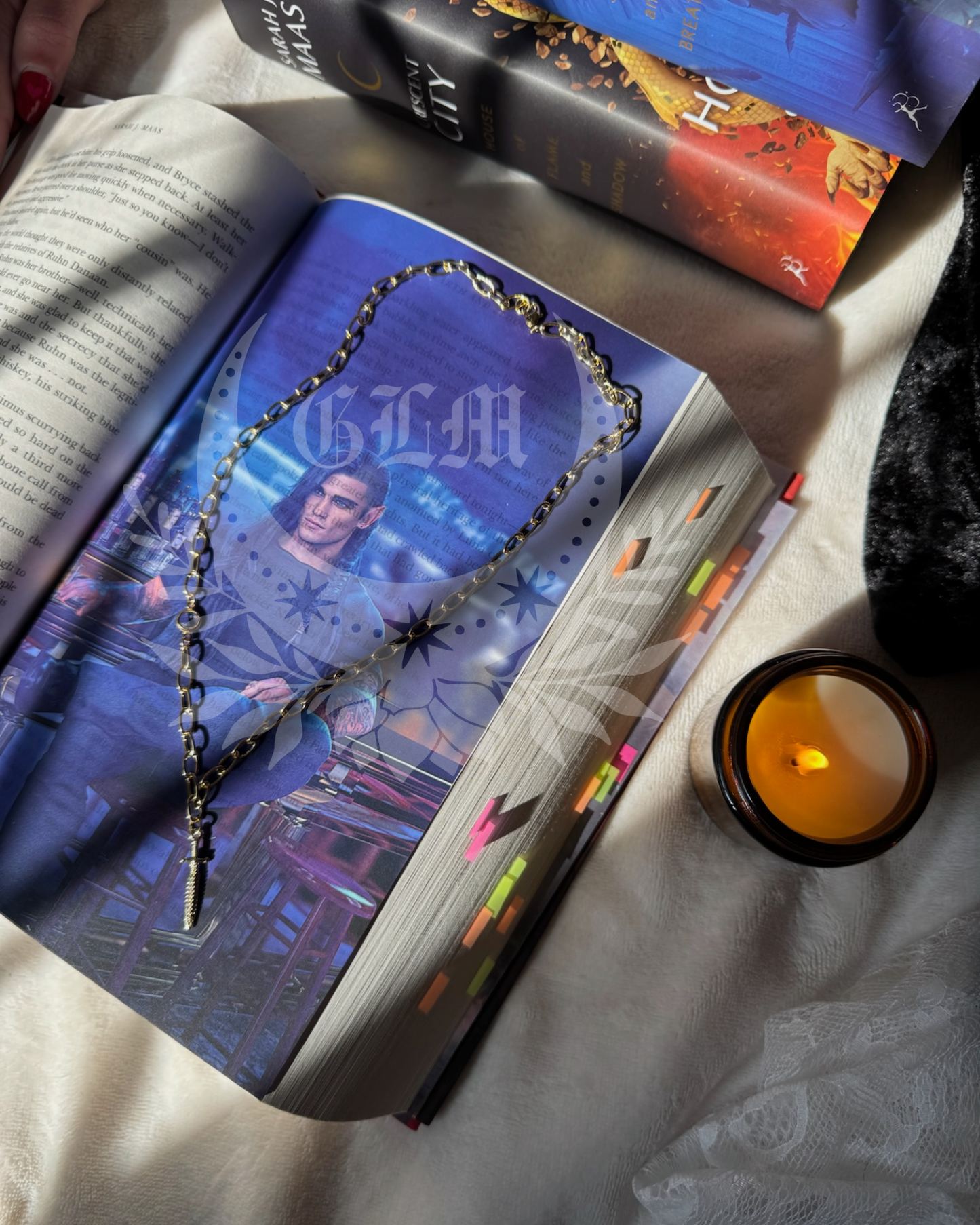 Ruhn Danaan Crescent City Necklace