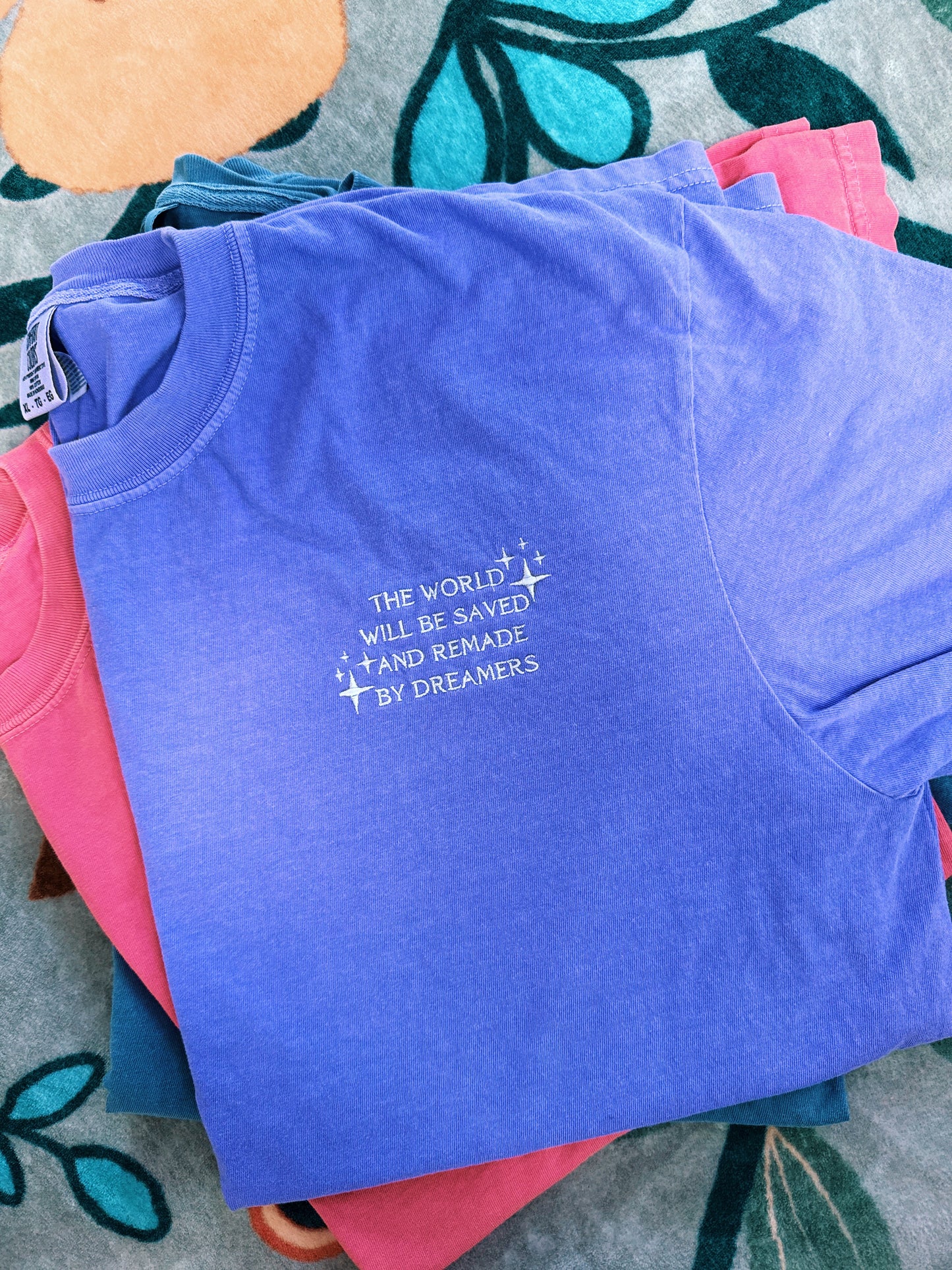 Dreamers Luxe Tee