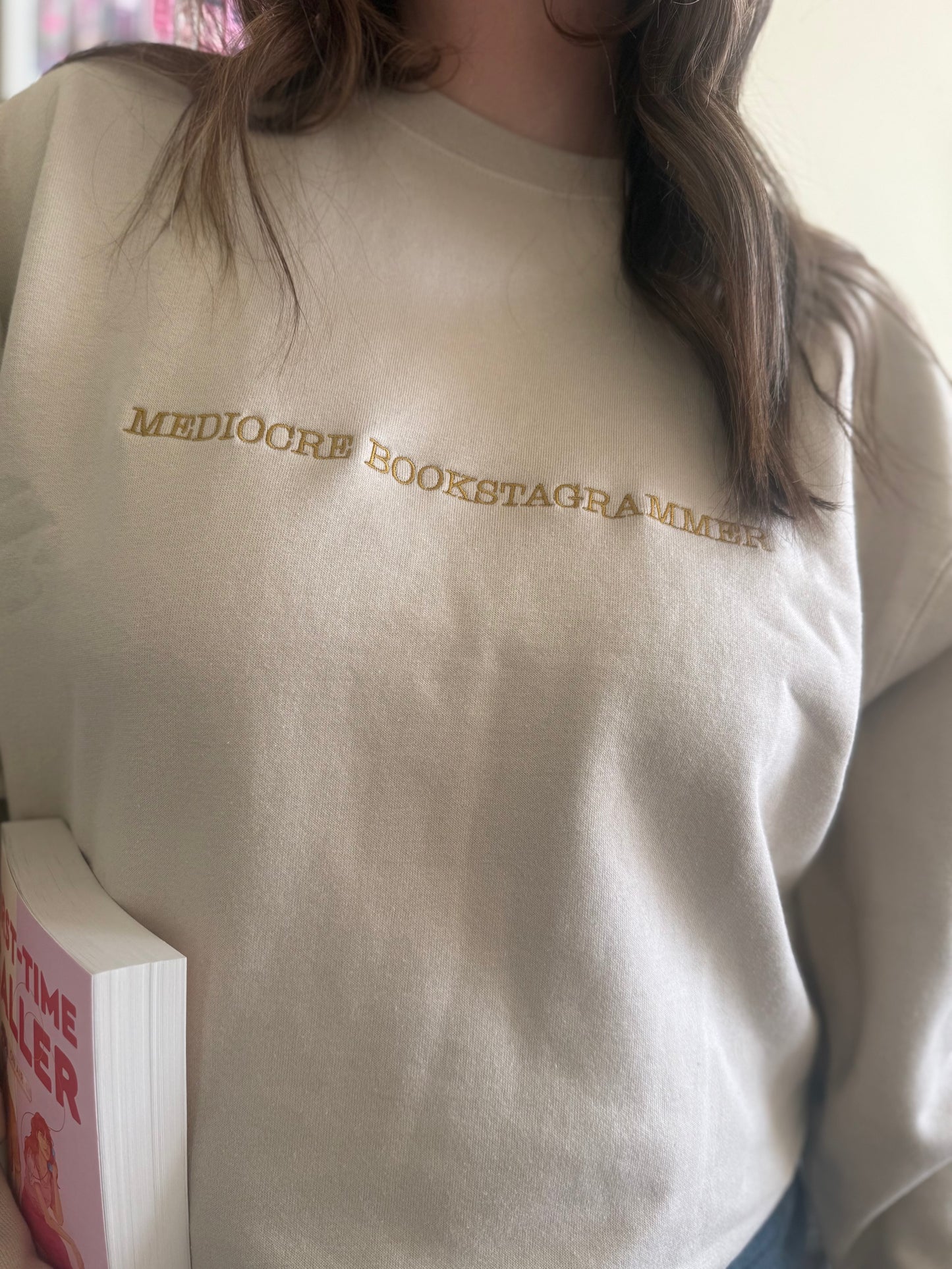 GLM x Taylor Mediocre Bookstagrammer Luxe Beige
