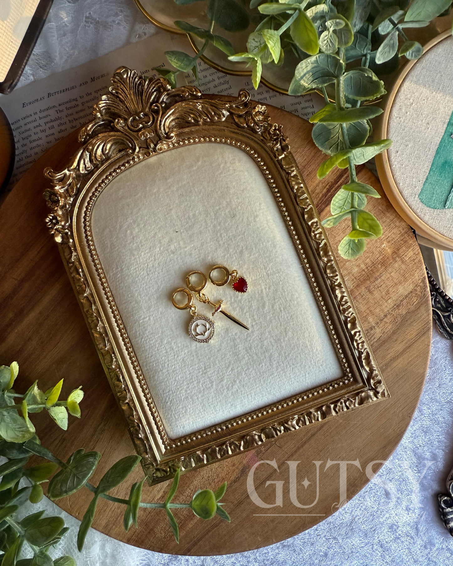 The Ashen Crown Heirlooms