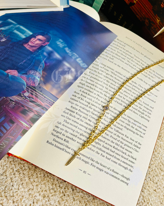 Ruhn Danaan Crescent City Necklace