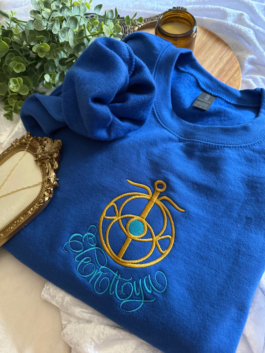 Elentiya Embroidered Sweatshirt