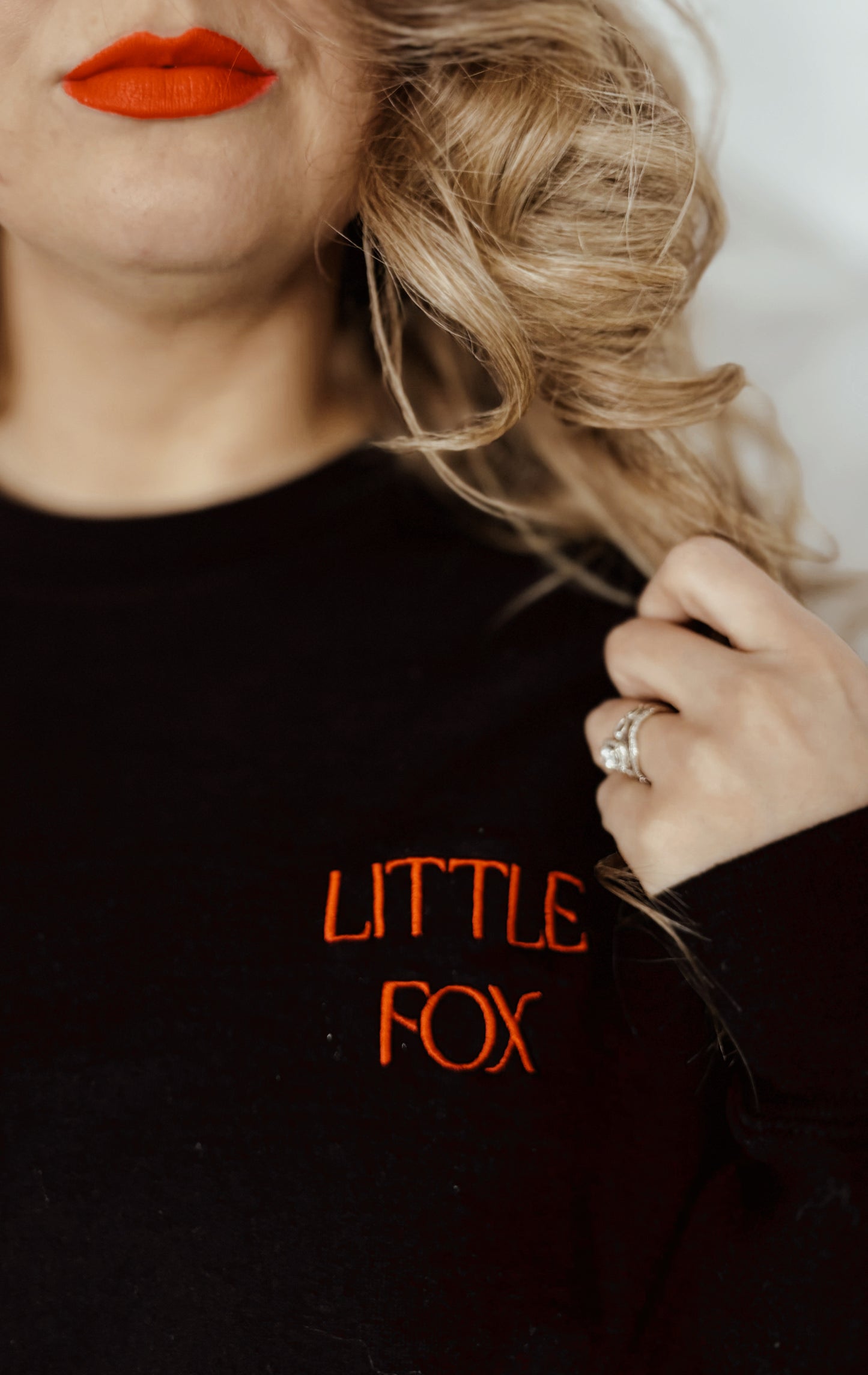 Little Fox Luxe Sweatshirt - Black