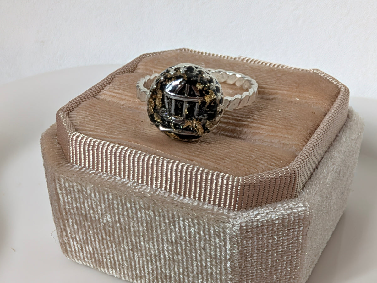 The Goldfinch Ring, Size 8 (Ready to Ship)