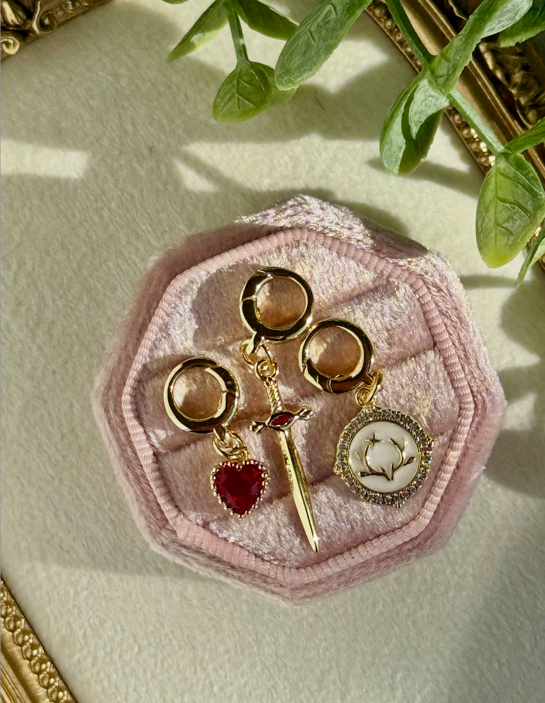 The Ashen Crown Heirlooms