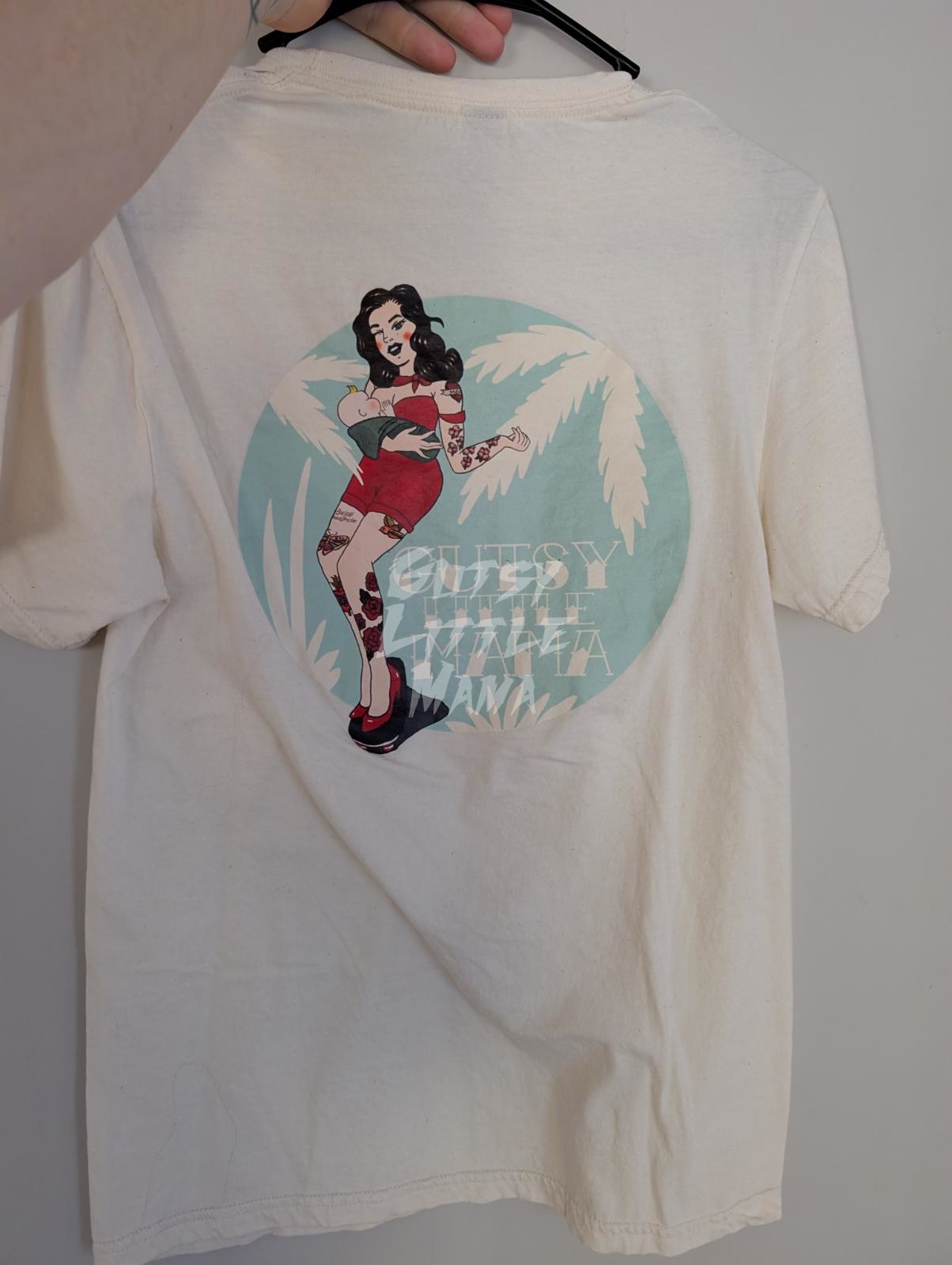 Mama Por Vida Tee - Size MEDIUM